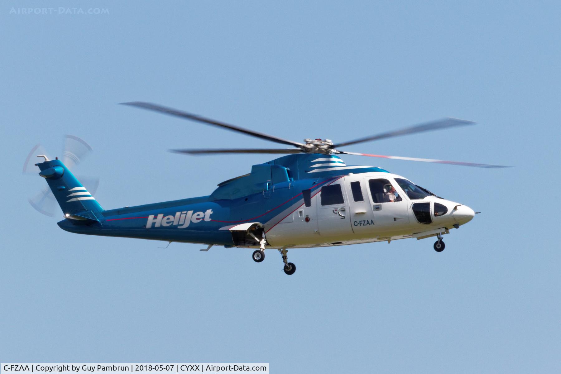 C-FZAA, 1980 Sikorsky S-76A C/N 76-0043, Training flight landing on 19