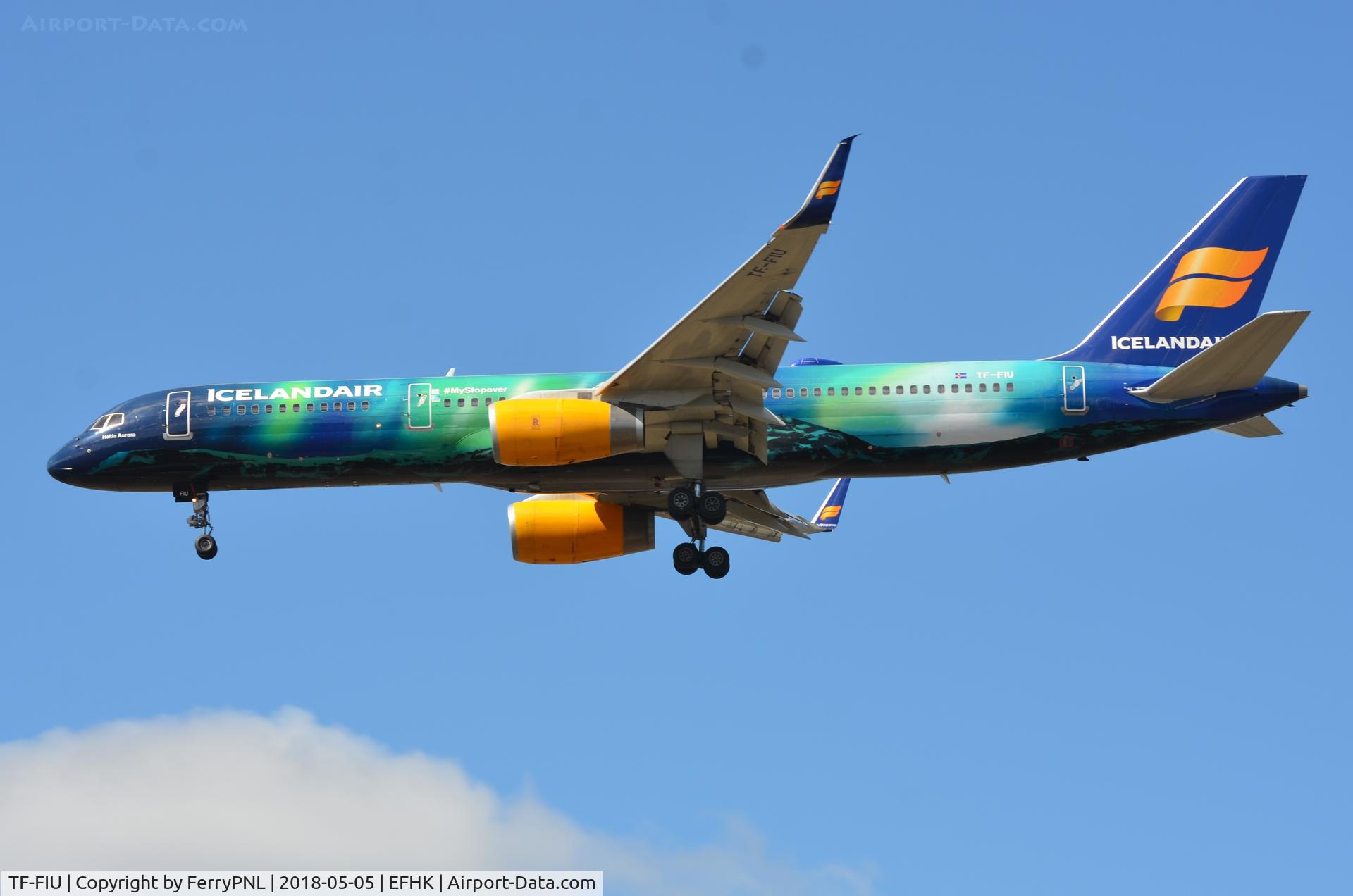TF-FIU, 1994 Boeing 757-256 C/N 26243, Icelandair B752 on short final