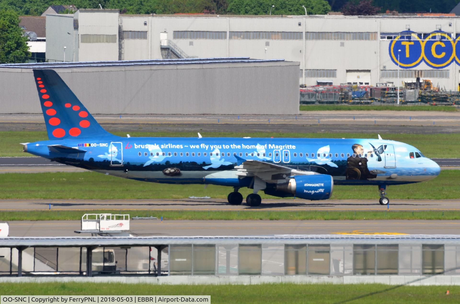 OO-SNC, 2002 Airbus A320-214 C/N 1797, Brussels A320 in Margritte theme