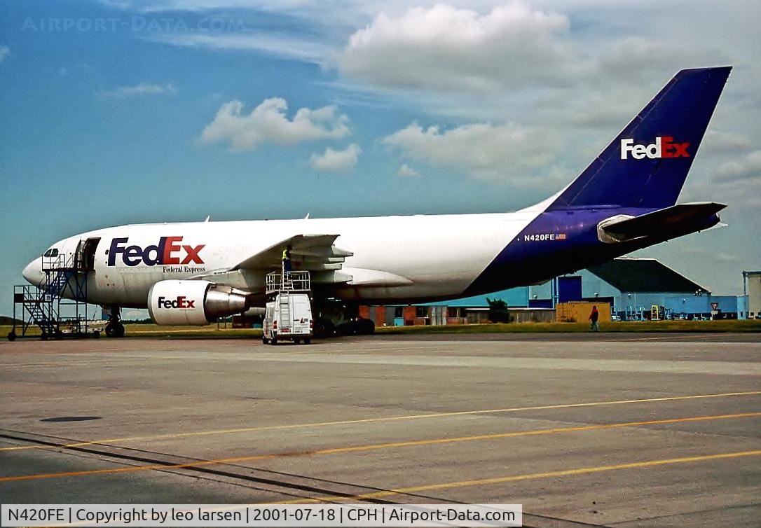 N420FE, 1986 Airbus A310-222 C/N 339, Copenhagen 18.7.2001