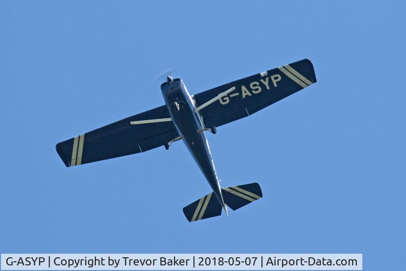 G-ASYP, 1964 Cessna 150E C/N 150-60794, Aircraft leaving Blackbushe