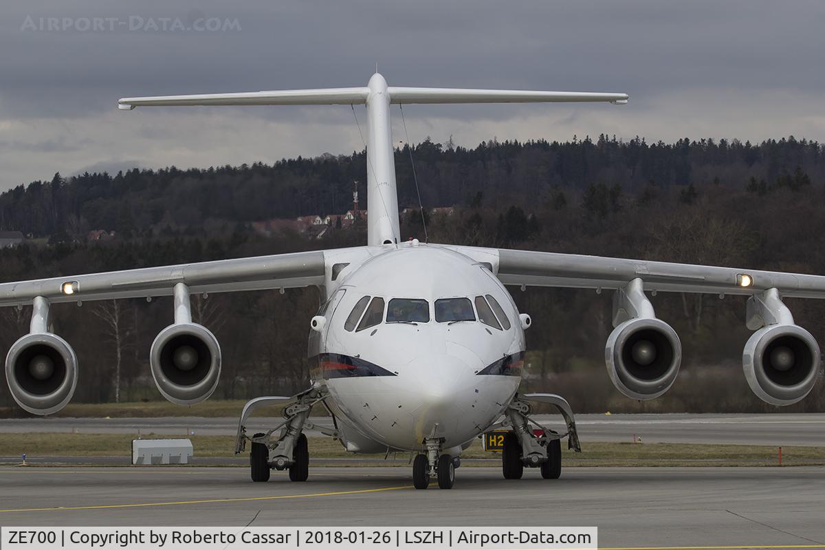 ZE700, 1984 British Aerospace BAe.146-100 CC.2 C/N E1021, World Economic Forum 2018
