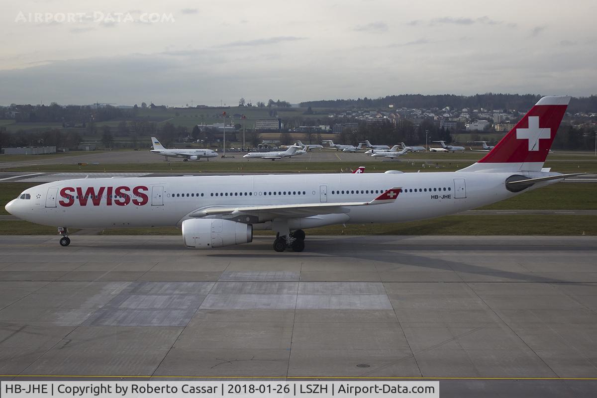 HB-JHE, 2009 Airbus A330-343 C/N 1084, Zurich - Kloten Airport