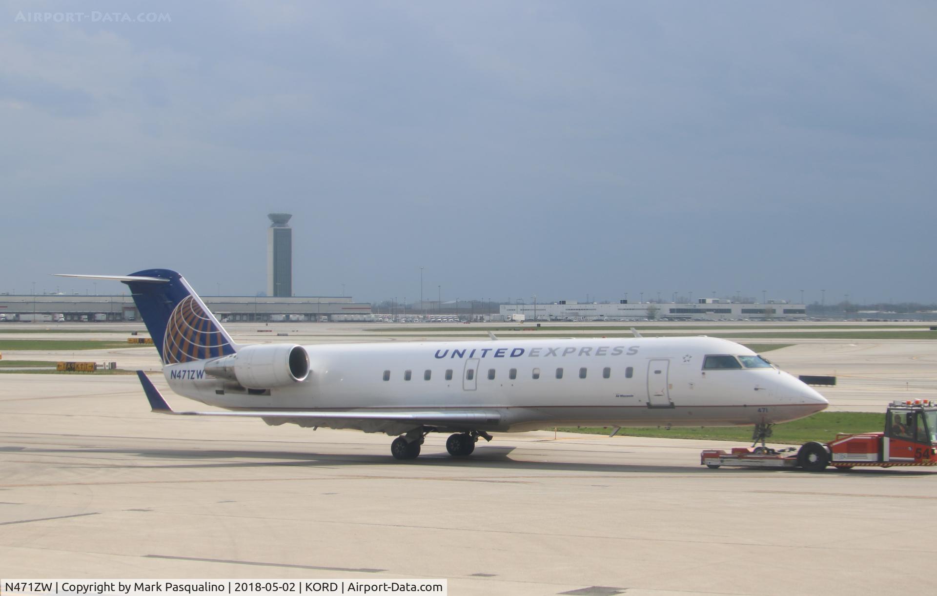 N471ZW, 2000 Bombardier CRJ-200ER (CL-600-2B19) C/N 7457, CL-600-2B19
