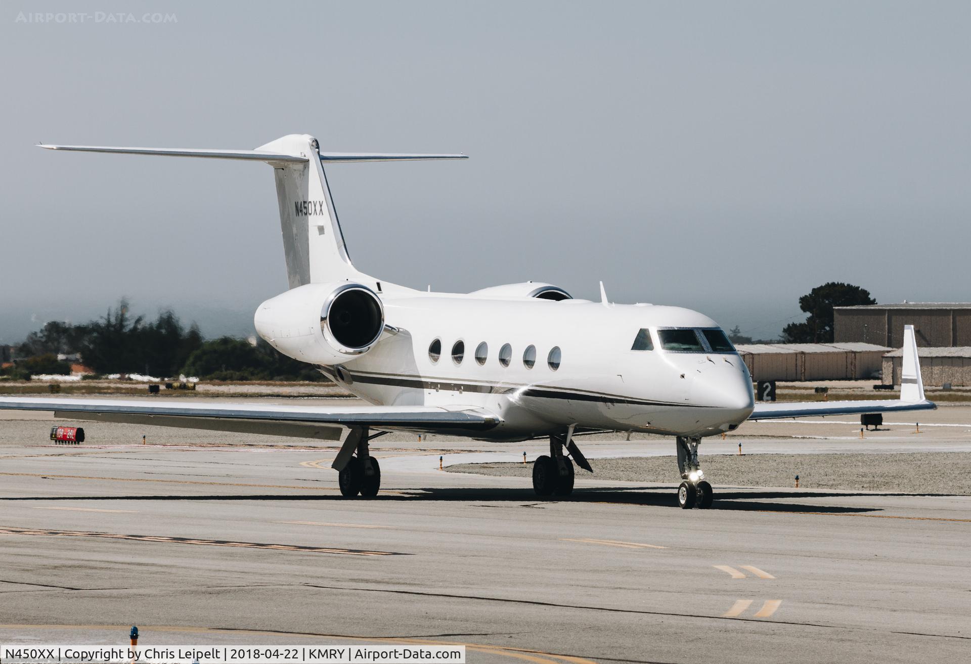 N450XX, 2006 Gulfstream Aerospace GIV-X (G450) C/N 4062, 2006 G450 taxing out for departure at Monterey Regional Airport.