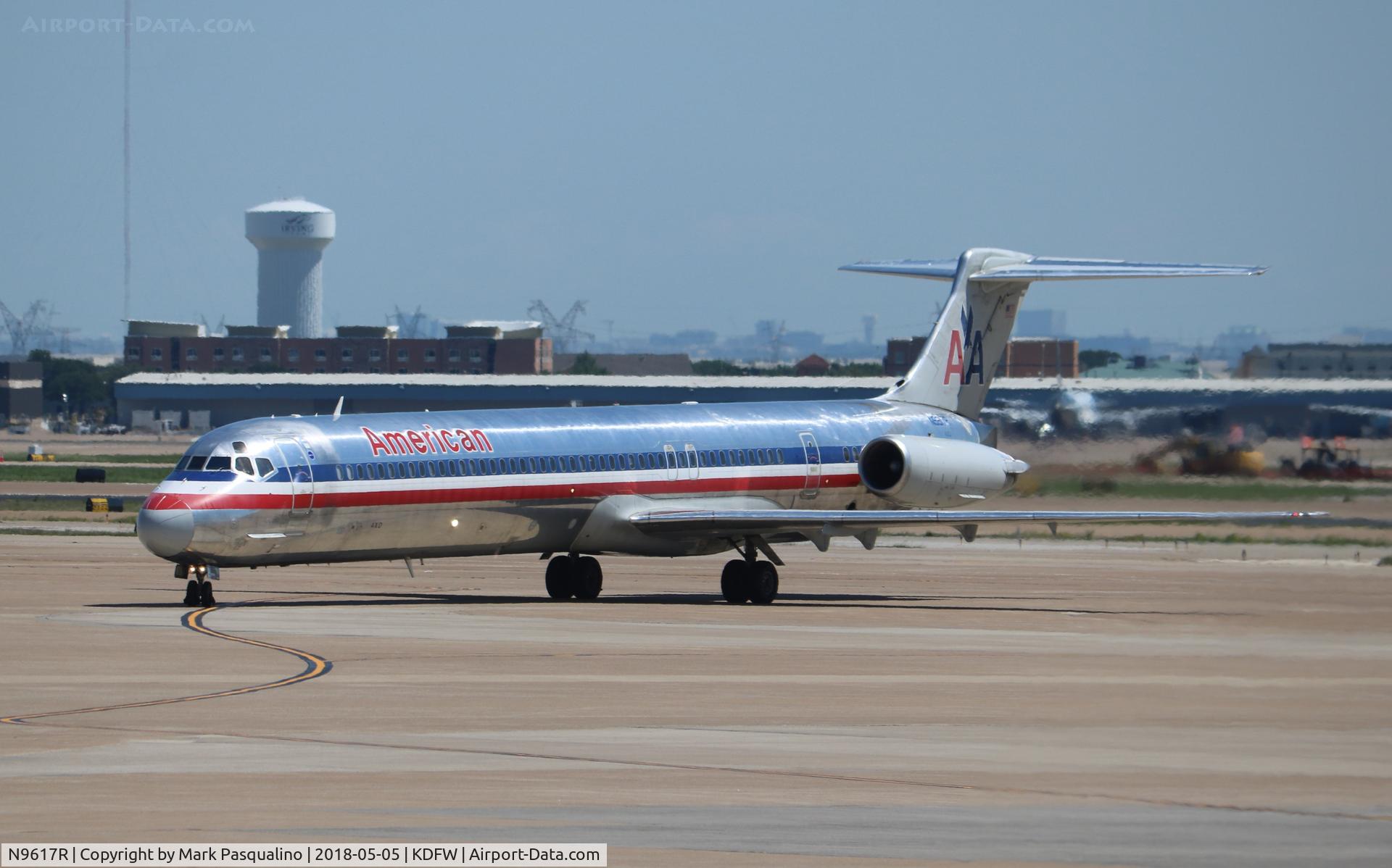 N9617R, 1997 McDonnell Douglas MD-83 (DC-9-83) C/N 53564, MD-83
