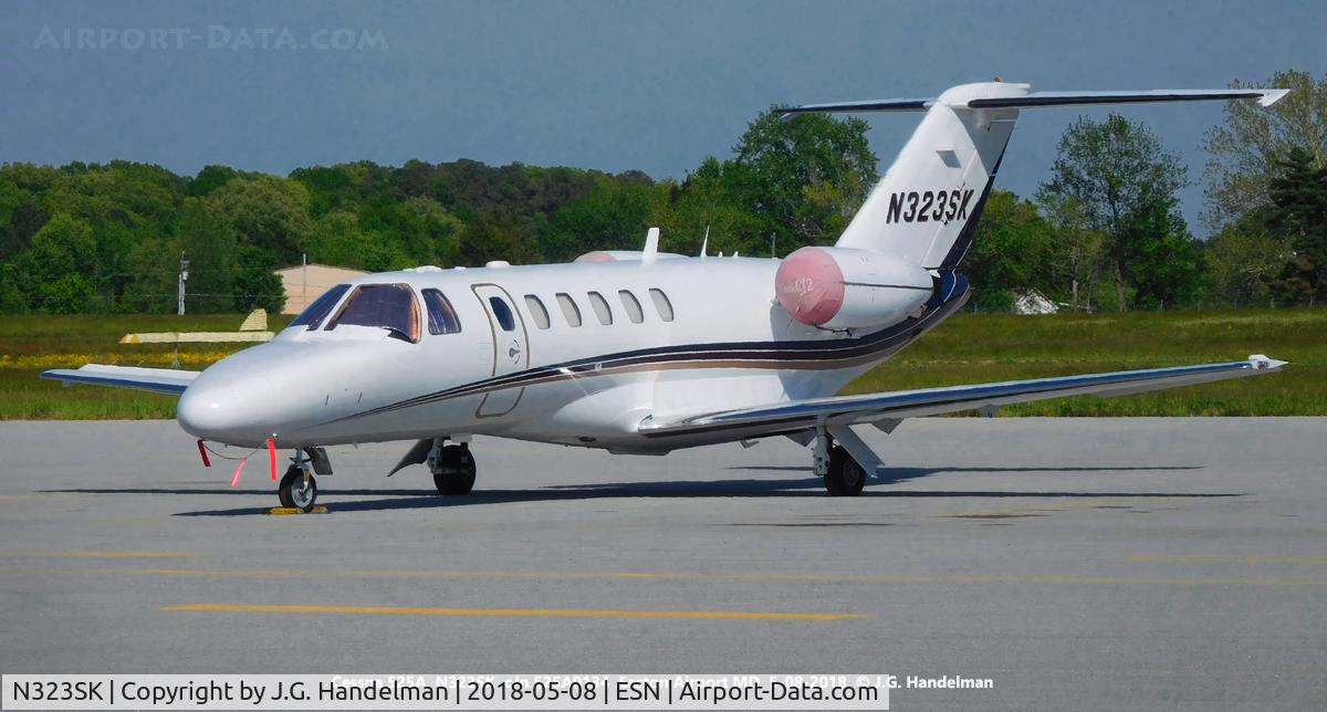 N323SK, 2002 Cessna 525A CitationJet CJ2 C/N 525A0134, At ESN.