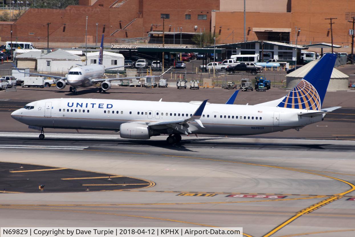 N69829, 2014 Boeing 737-924/ER C/N 44561, No comment.