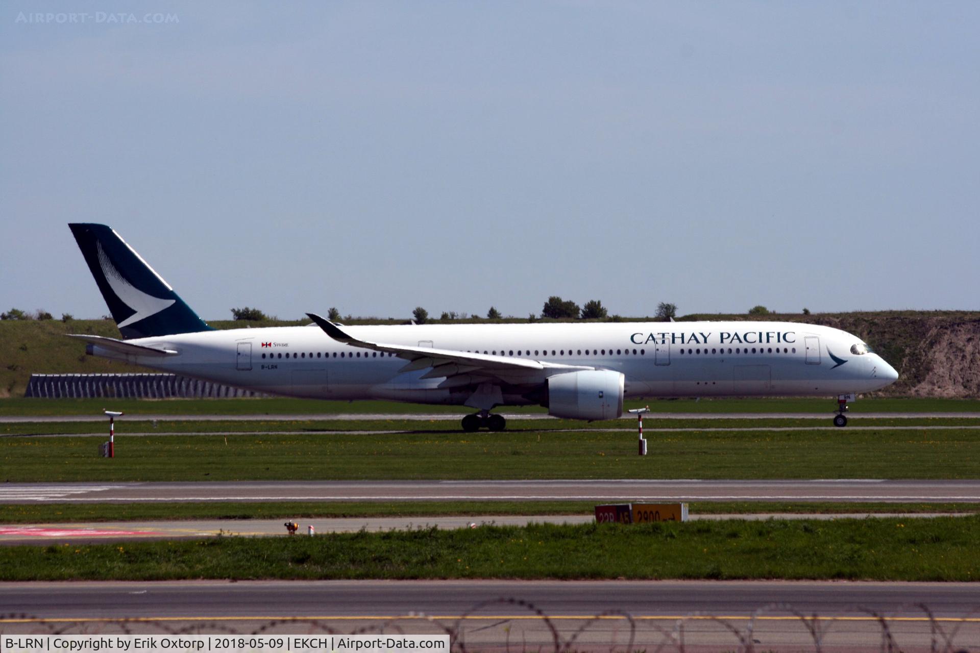 B-LRN, 2017 Airbus A350-941 C/N 085, B-LRN taxing for takeoff rw 04R