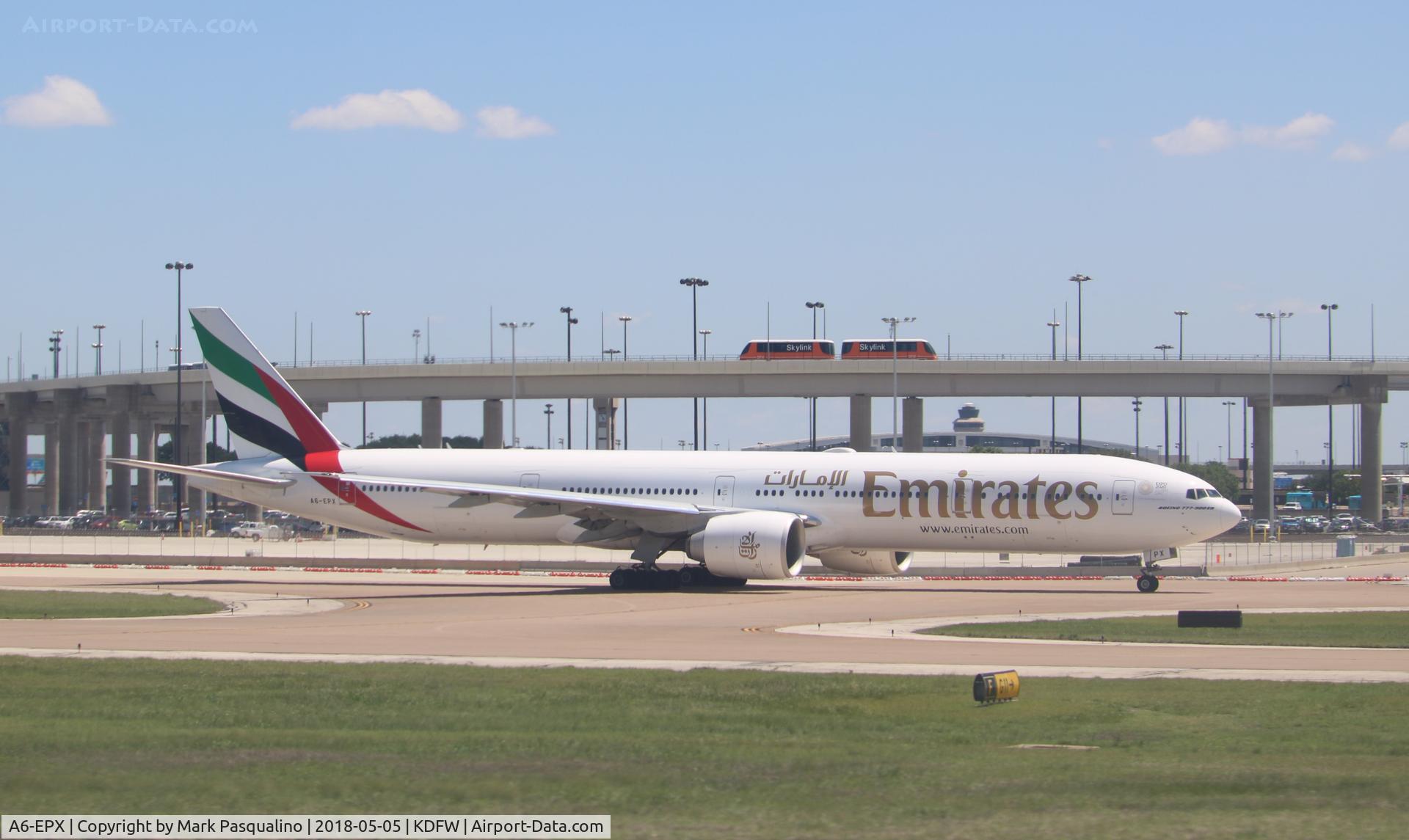 A6-EPX, 2016 Boeing 777-31H/ER C/N 42343, Boeing 777-300ER