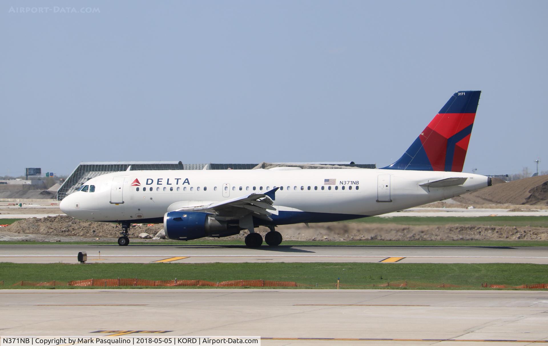 N371NB, 2003 Airbus A319-114 C/N 2095, Airbus A319