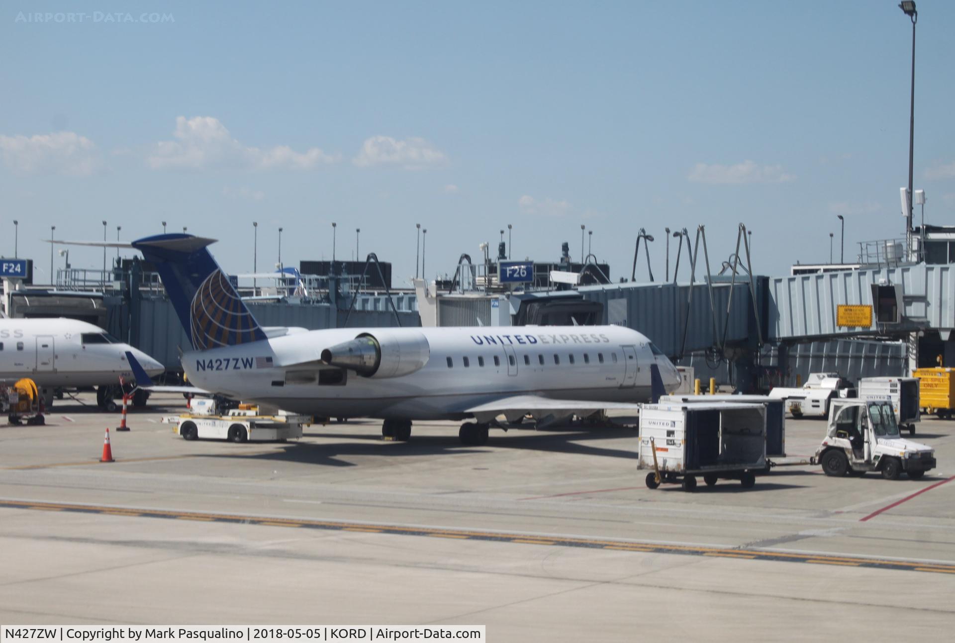 N427ZW, 2002 Bombardier CRJ-200LR (CL-600-2B19) C/N 7685, CL-600-2B19