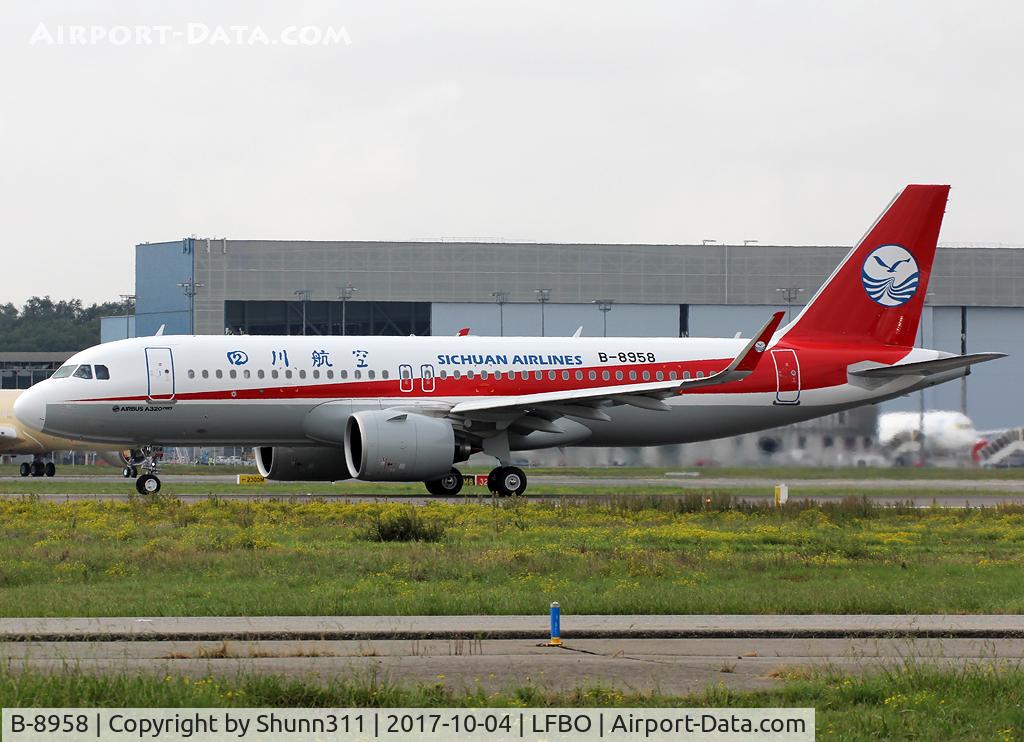 B-8958, 2017 Airbus A320-271N C/N 7579, Delivery day...