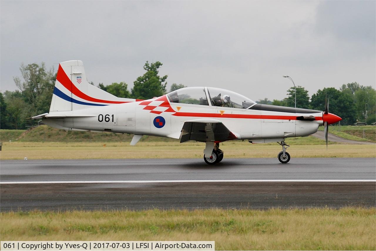 061, Pilatus PC-9M C/N 624, Pilatus PC-9M, Croatian Air Force aerobatic team, Taxiing on rwy 29, St Dizier-Robinson Air Base 113 (LFSI) Open day 2017