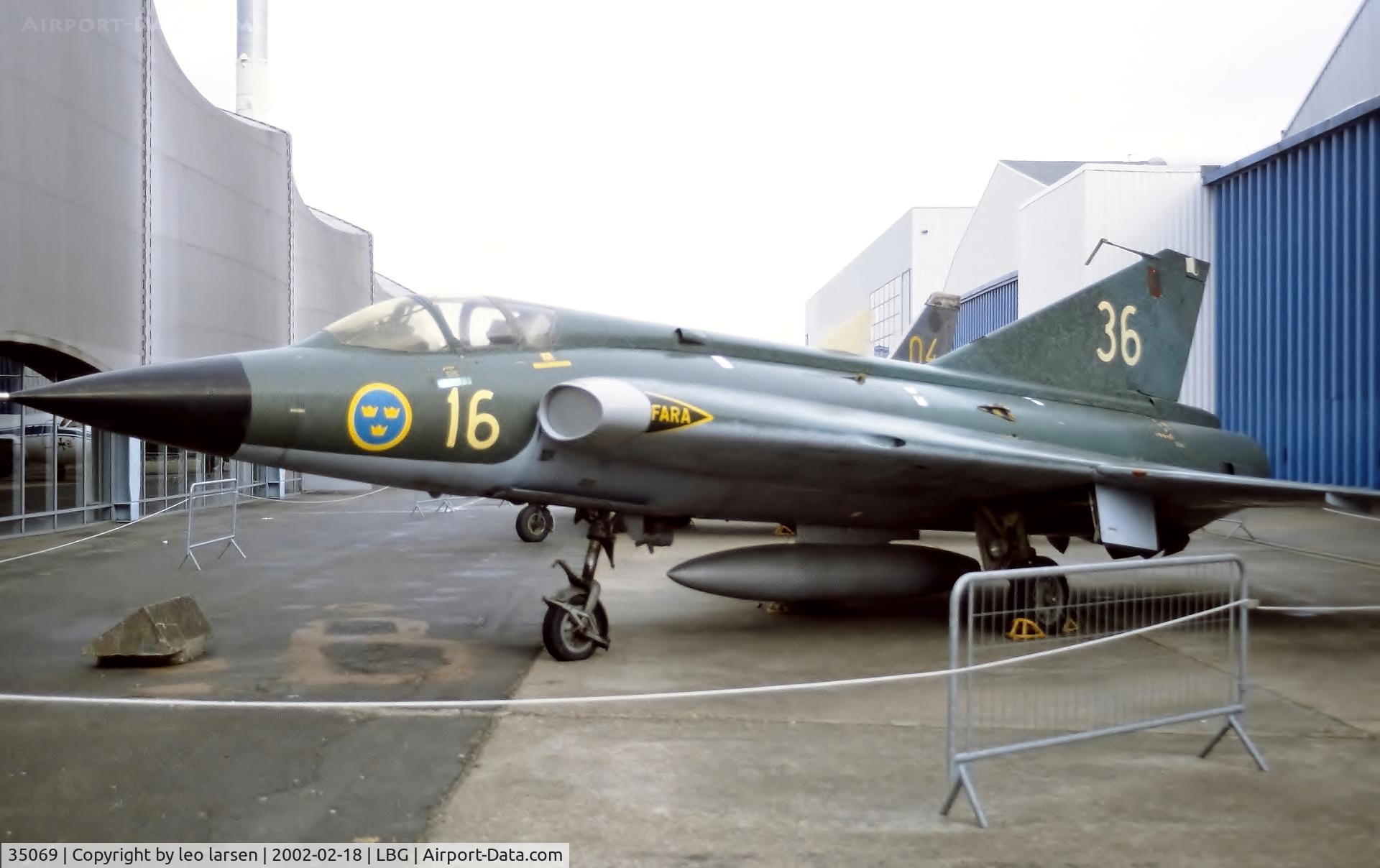 35069, 1961 Saab J-35A Draken C/N 35-069, Musee de l Air LBG 18.2.2002