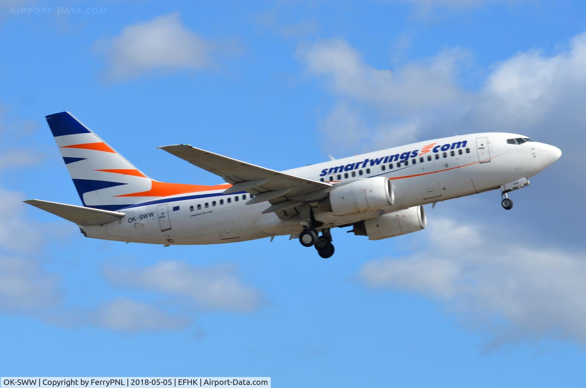 OK-SWW, 2003 Boeing 737-7Q8 C/N 28254, Smartwings B737 lifting-off.