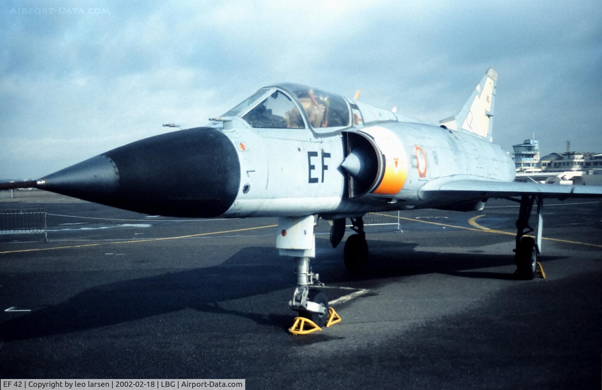 EF 42, Dassault Mirage IIIC C/N 42, Musee de l Air Paris LBG 18.2.2002