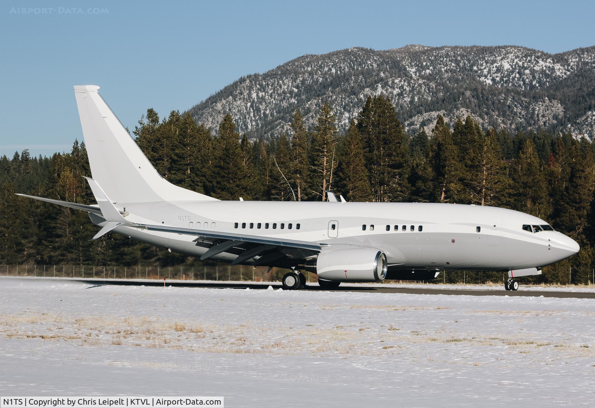 N1TS, 2010 Boeing 737-7JY BBJ C/N 39109, 2010 Boeing 737-7JY BBJ landing at South Lake Tahoe Airport, CA. Yes, it's pulling a 180 on the runway to back taxi because we were using the only taxiway at KTVL :)