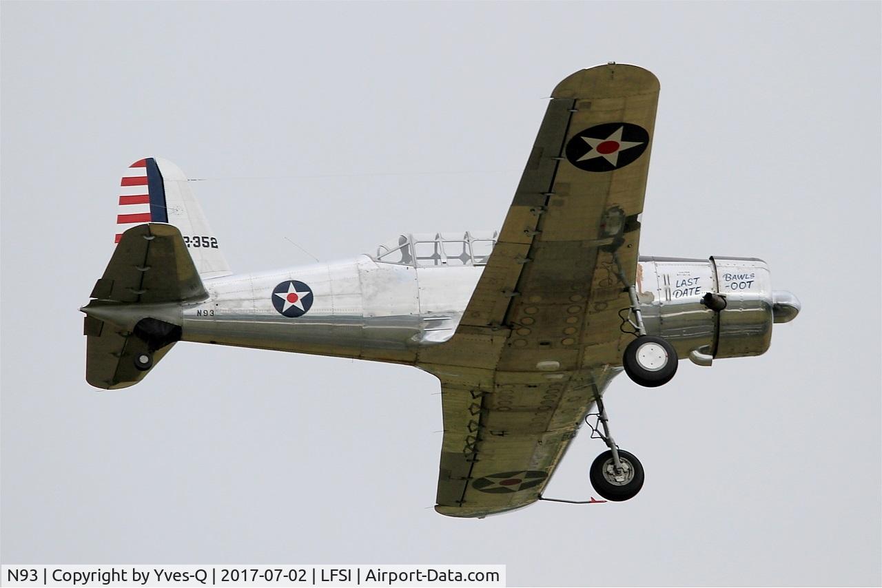 N93, 1943 Convair BT-13A Valiant C/N 9102, Convair BT-13A, On display, St Dizier-Robinson Air Base 113 (LFSI) Open day 2017