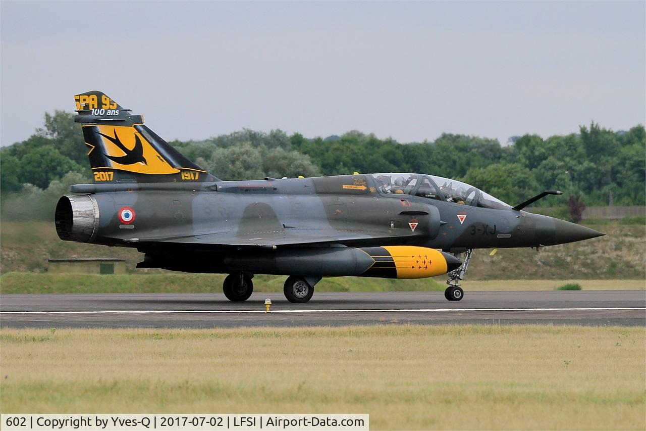 602, Dassault Mirage 2000D C/N 393, Dassault Mirage 2000D, Taxiing rwy 29, St Dizier-Robinson Air Base 113 (LFSI) Open day 2017