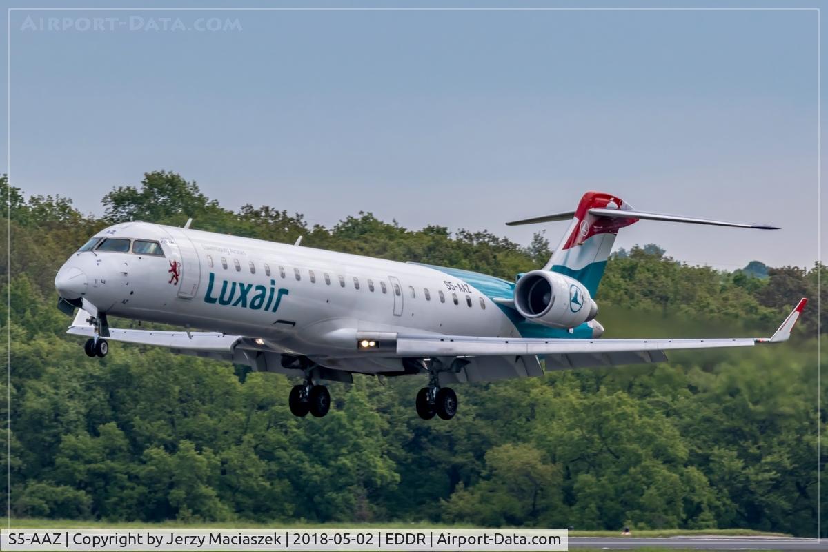 S5-AAZ, 2001 Canadair CRJ-700 (CL-600-2C10) Regional Jet C/N 10014, Canadair CRJ-700