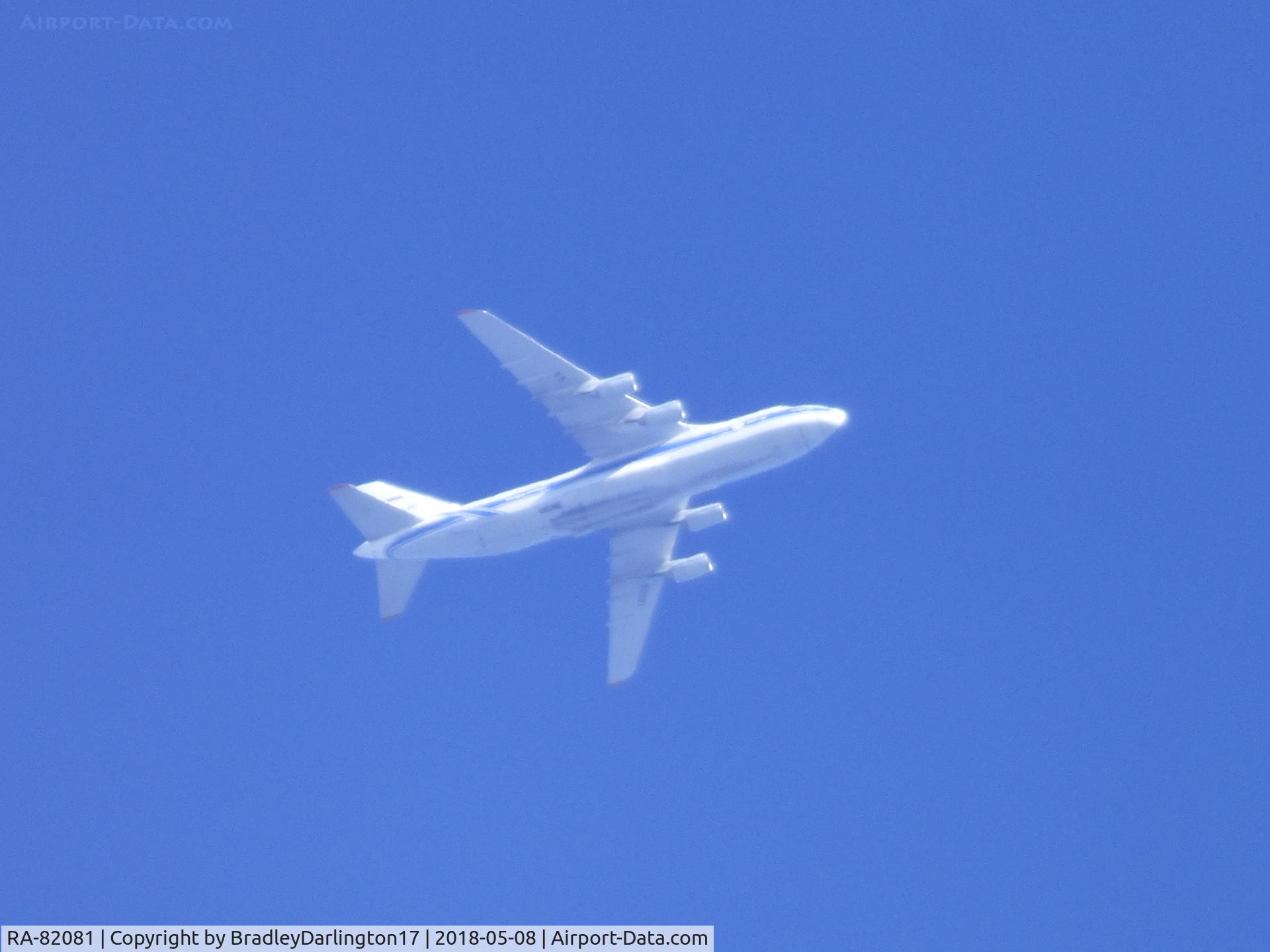 RA-82081, 2004 Antonov An-124-100M Ruslan C/N 9773051462165, Antonov An-124 over plymouth