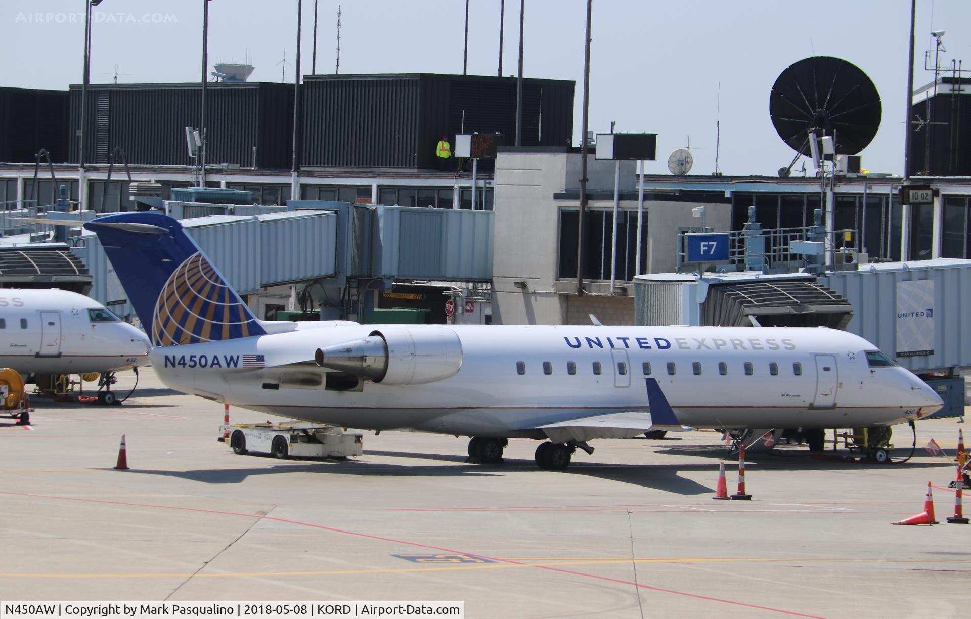 N450AW, 2003 Bombardier CRJ-200LR (CL-600-2B19) C/N 7823, CL-600-2B19