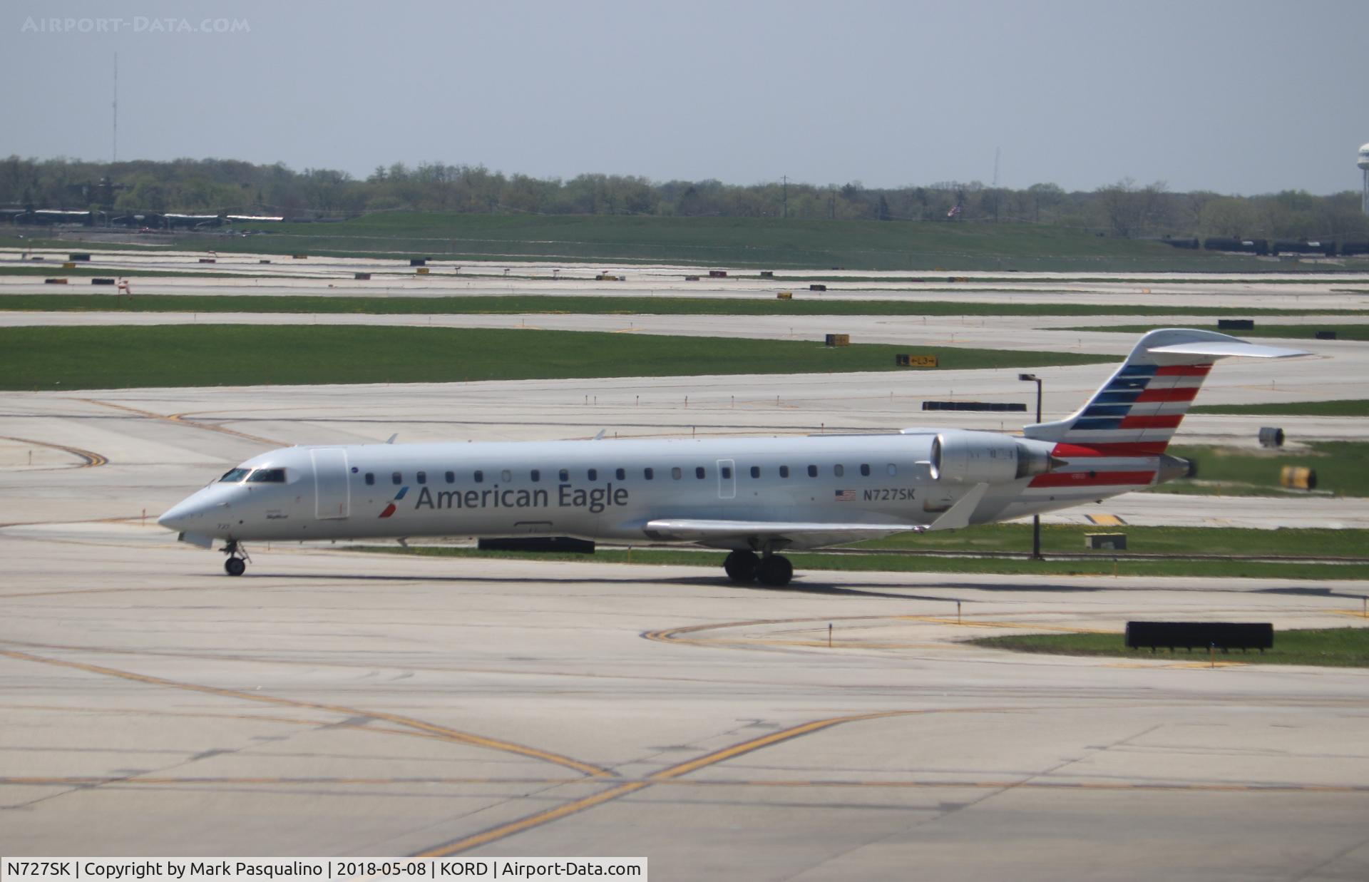 N727SK, 2005 Bombardier CRJ-701ER (CL-600-2C10) Regional Jet C/N 10191, CL-600-2C10
