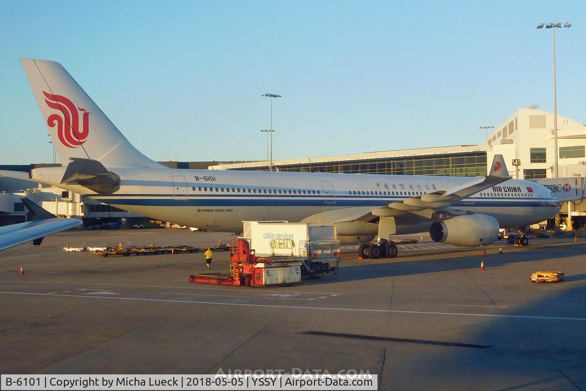 B-6101, 2015 Airbus A330-343 C/N 1685, At Mascot