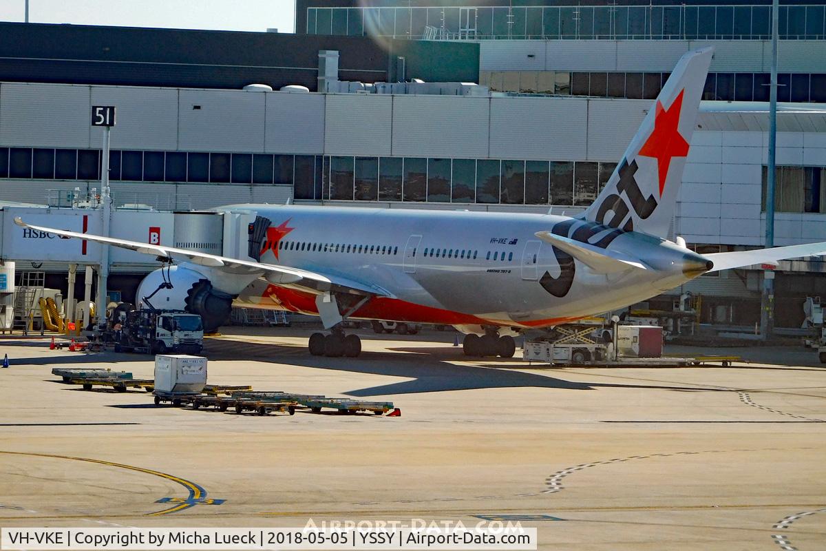 VH-VKE, 2014 Boeing 787-838 Dreamliner C/N 36230, At Mascot
