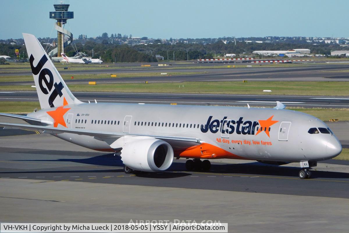 VH-VKH, 2014 Boeing 787-8 Dreamliner C/N 36233, At Mascot