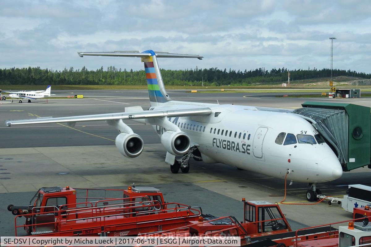 SE-DSV, 1994 British Aerospace Avro 146-RJ100A C/N E3250, At Landvetter