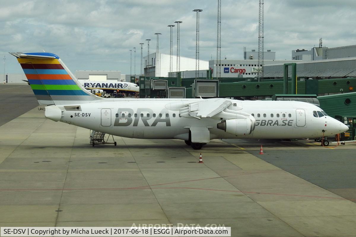 SE-DSV, 1994 British Aerospace Avro 146-RJ100A C/N E3250, At Landvetter