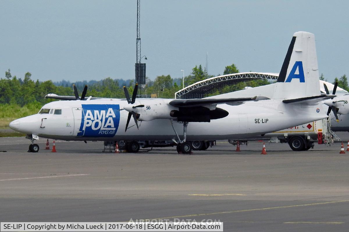 SE-LIP, 1989 Fokker F-27-500 Friendship C/N 20147, At Landvetter