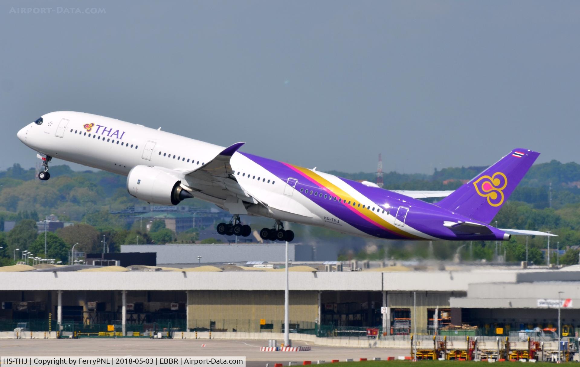 HS-THJ, 2017 Airbus A350-941 C/N 0177, Thai A359 taking-off