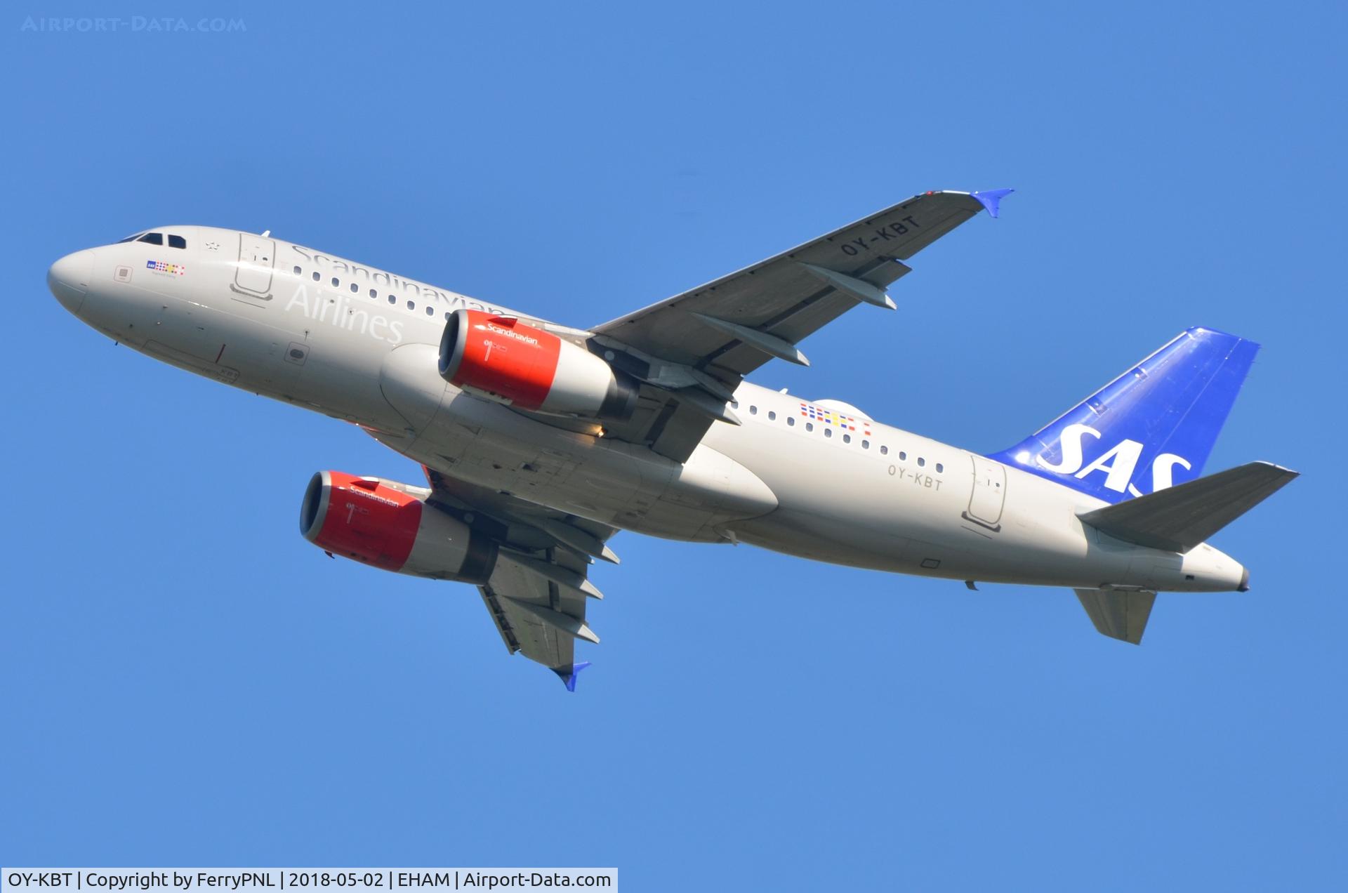 OY-KBT, 2007 Airbus A319-131 C/N 3292, SAS A319 taking-off.
