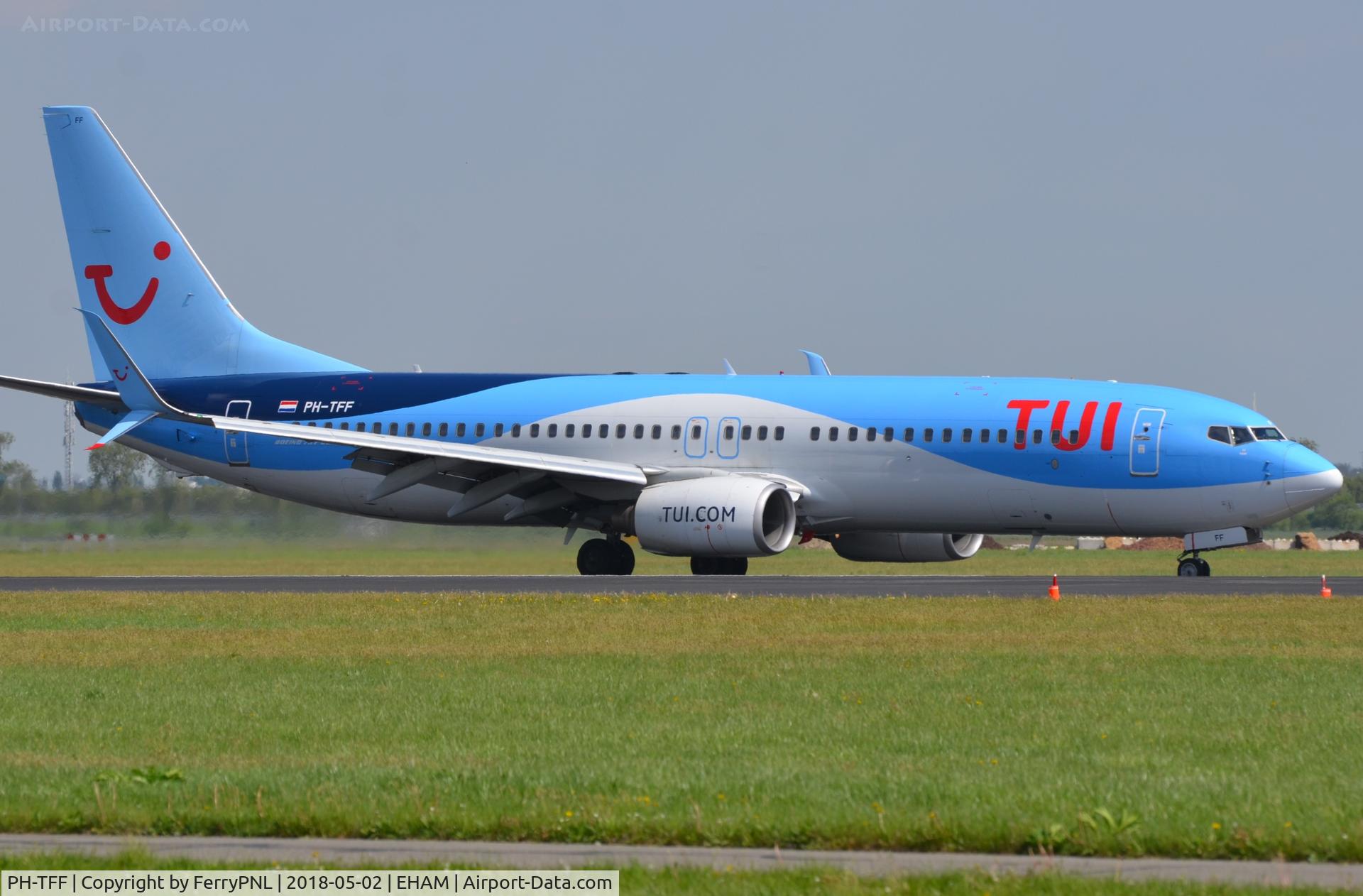 PH-TFF, 2007 Boeing 737-86N C/N 35220, TUI B738 arriving