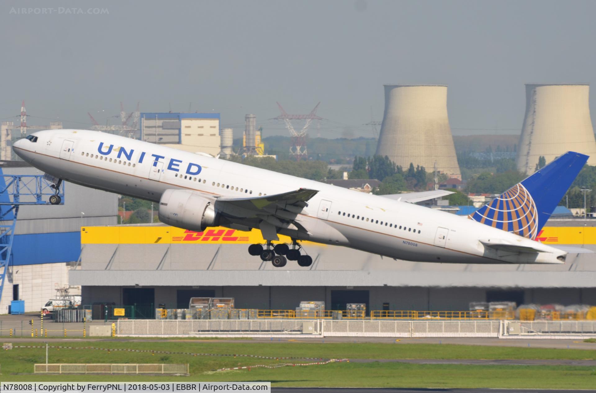 N78008, 1999 Boeing 777-224/ER C/N 29478, United B772