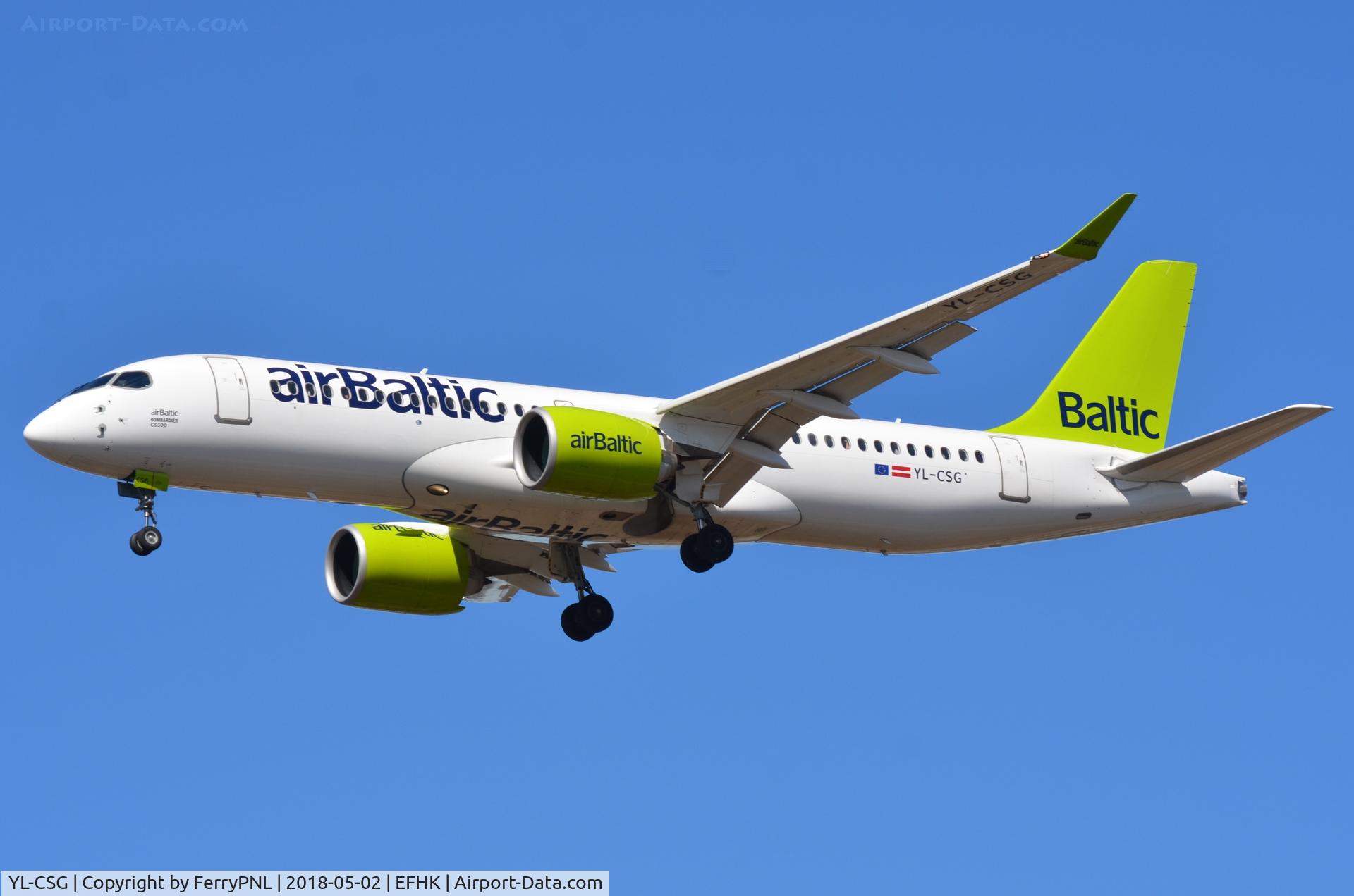 YL-CSG, 2017 Bombardier CSeries CS300 (BD-500-1A11) C/N 55009, Air Baltic CS300 on short finals