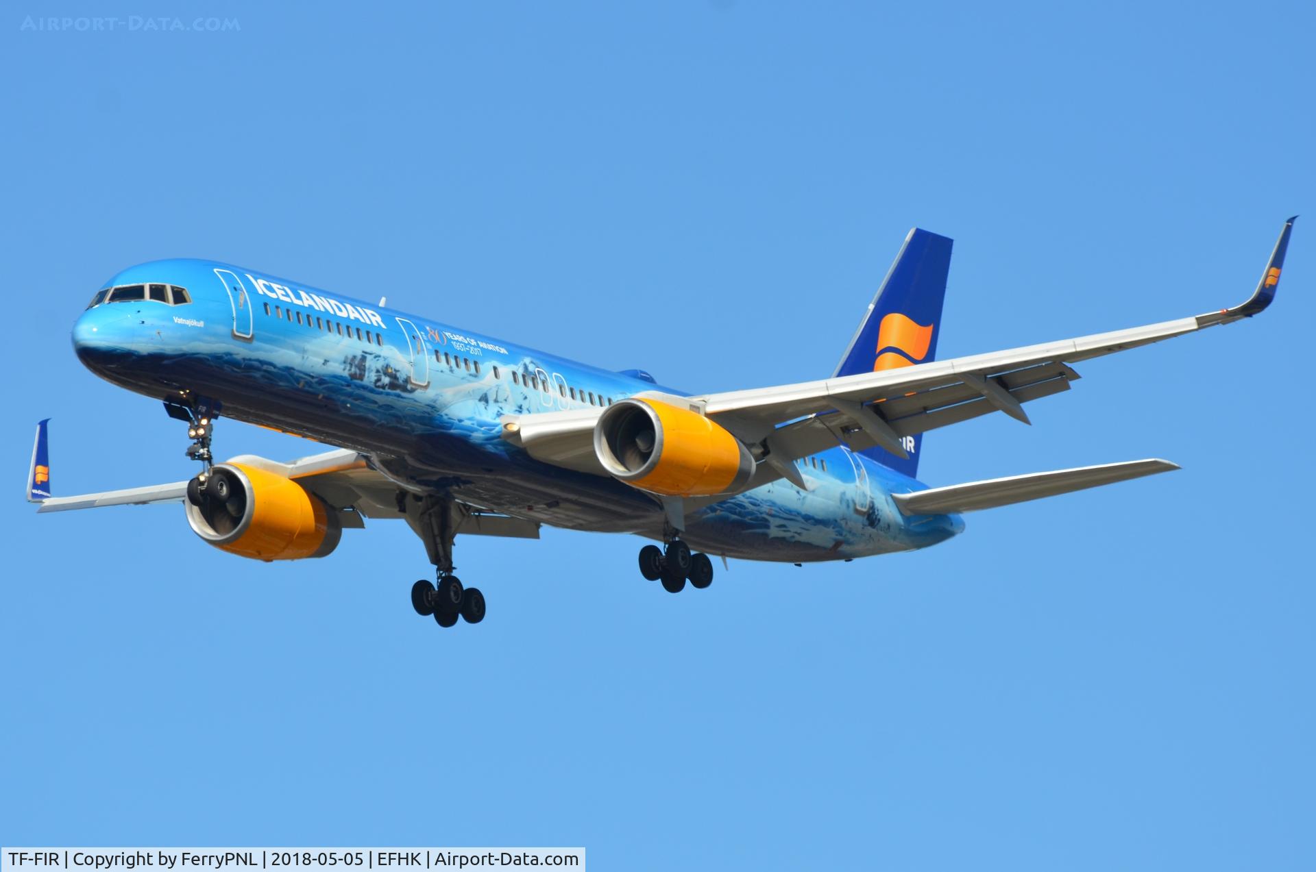 TF-FIR, 1994 Boeing 757-256 C/N 26242, Iclandair B752 in a spectacular sceenery c/s.
