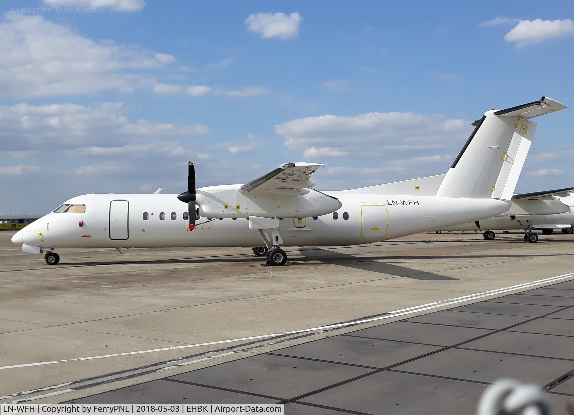 LN-WFH, 1990 De Havilland Canada DHC-8-311 Dash 8 C/N 238, Former Wideroe´s DHC8 stored in MST