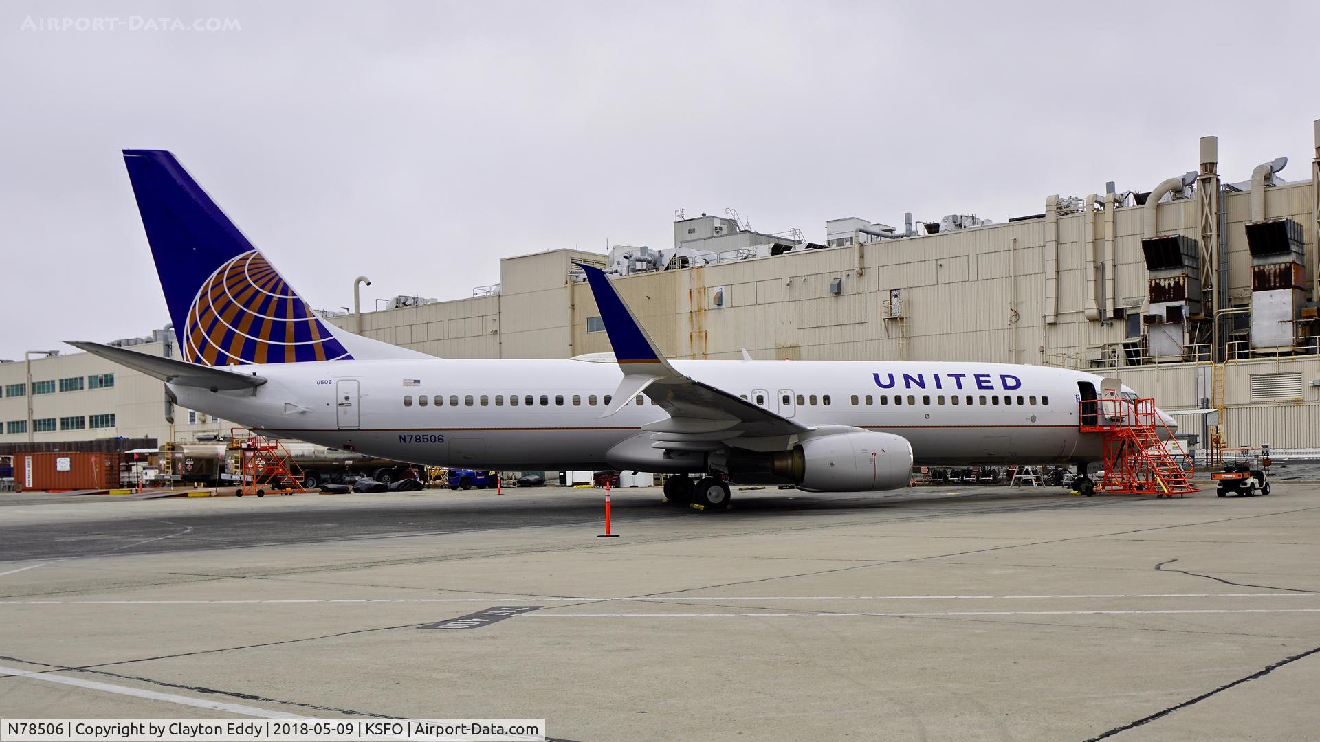 N78506, 2006 Boeing 737-824 C/N 32832, SFO 2018.