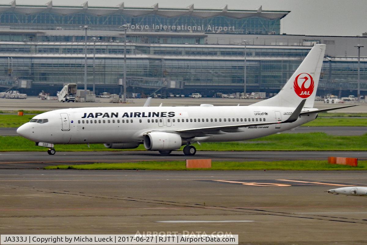 JA333J, 2010 Boeing 737-846 C/N 40348, At Haneda