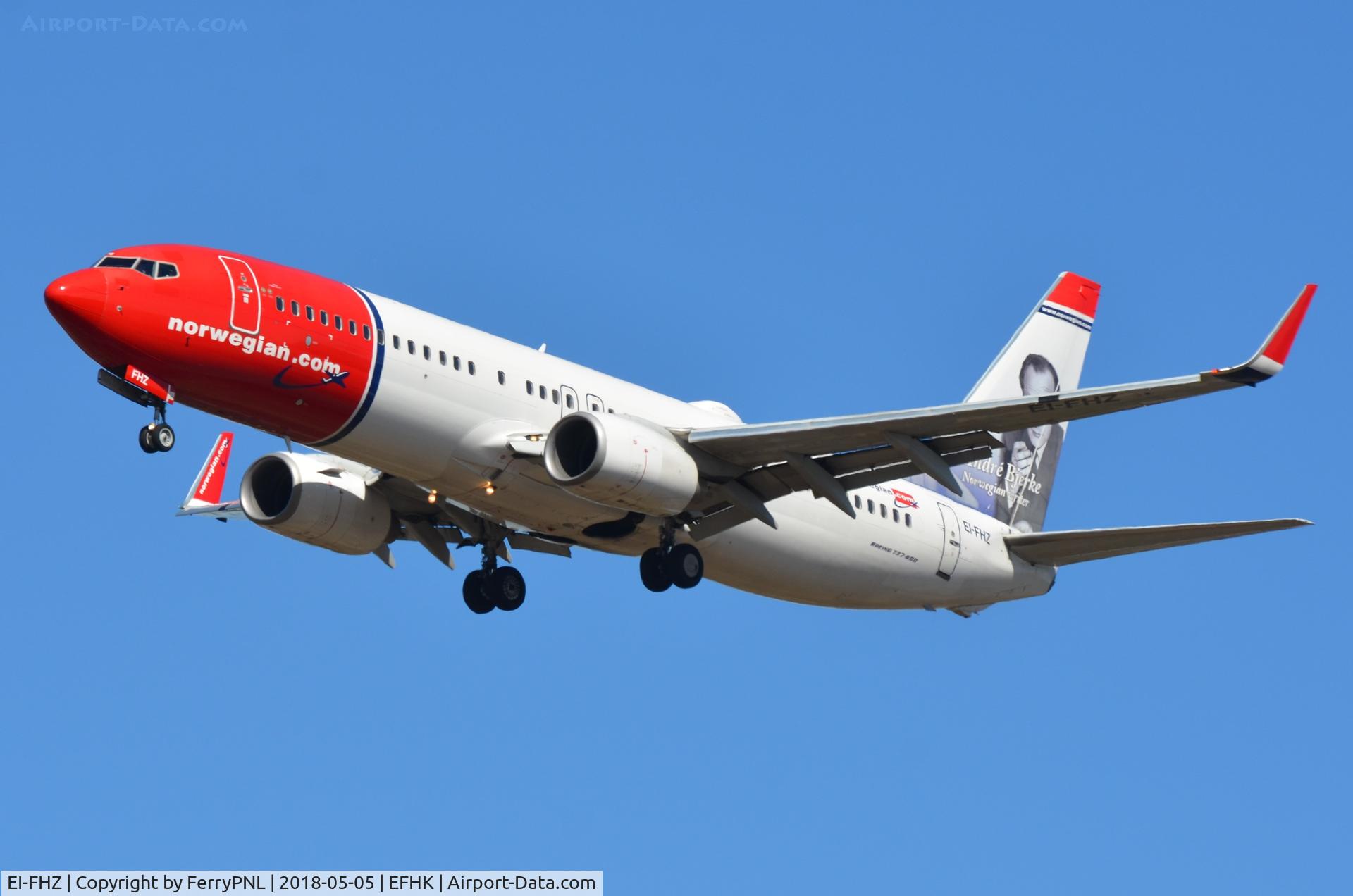 EI-FHZ, 2011 Boeing 737-8JP C/N 39005, Norwegian B738 arriving