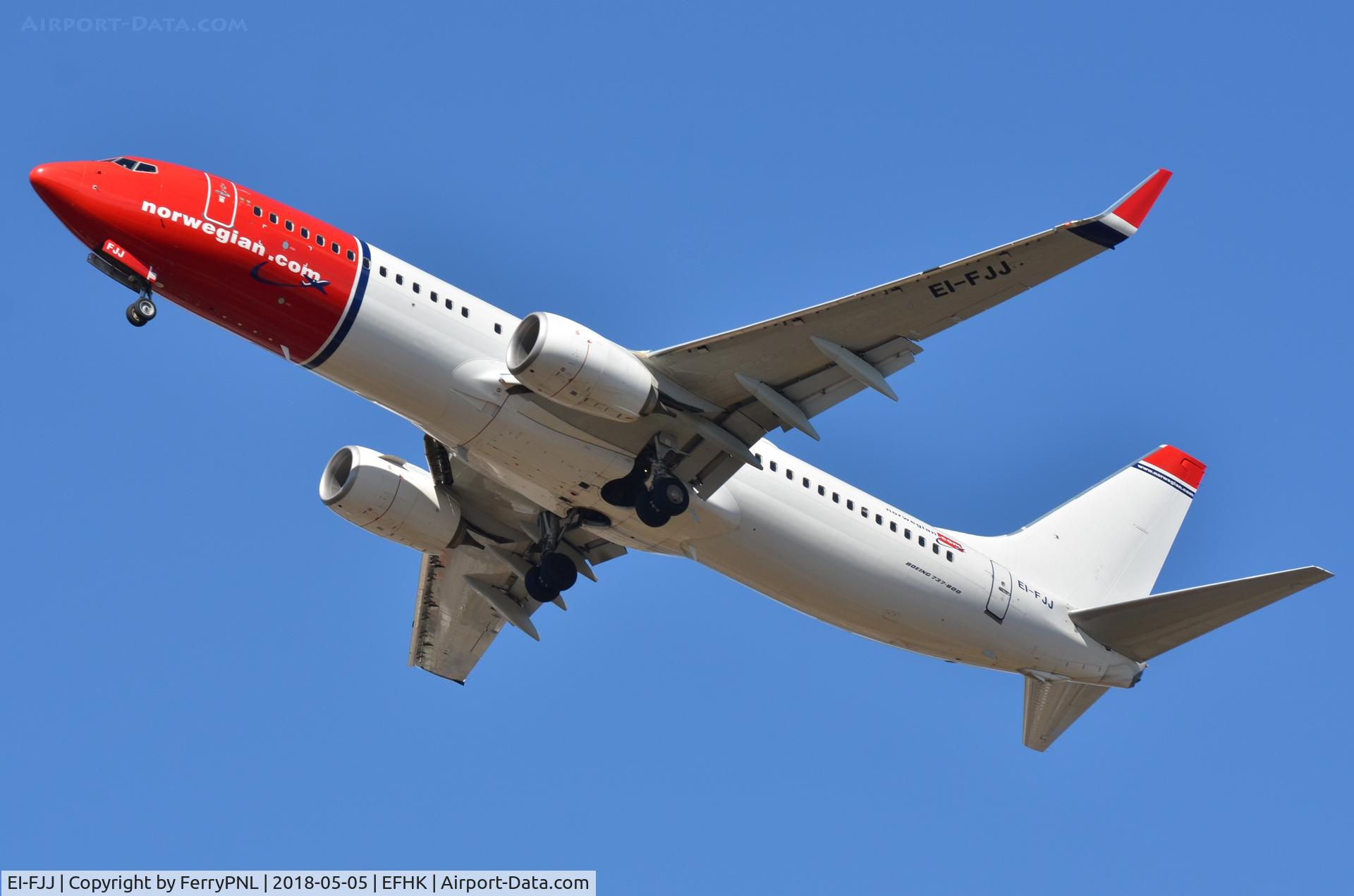 EI-FJJ, 2016 Boeing 737-8JP C/N 41148, Aborted landing for this Norwegian B738 as the A333 in front of him was too close for comfort.