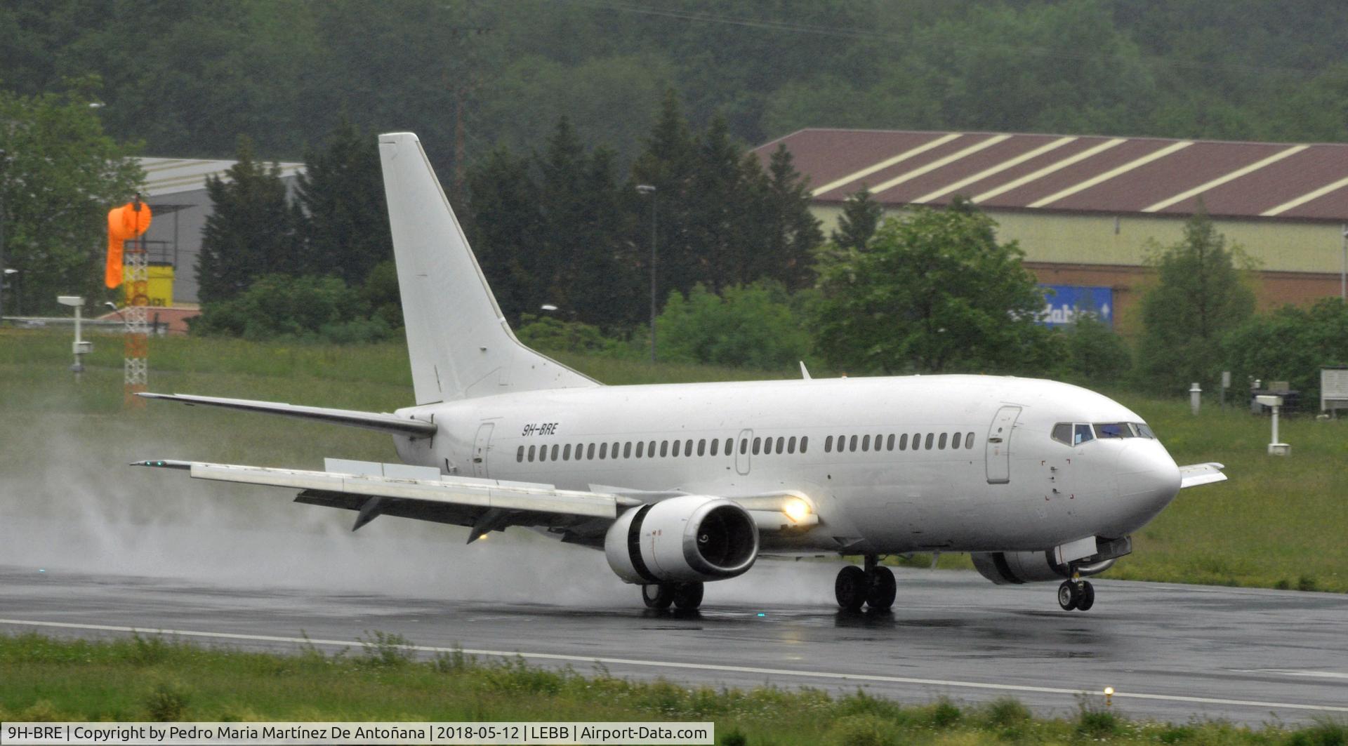 9H-BRE, 1988 Boeing 737-3Y0 C/N 24255, Loiu - Bilbao - España