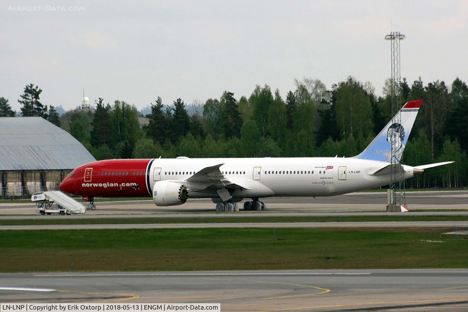 LN-LNP, 2017 Boeing 787-9 Dreamliner C/N 63310, LN-LNP in OSL