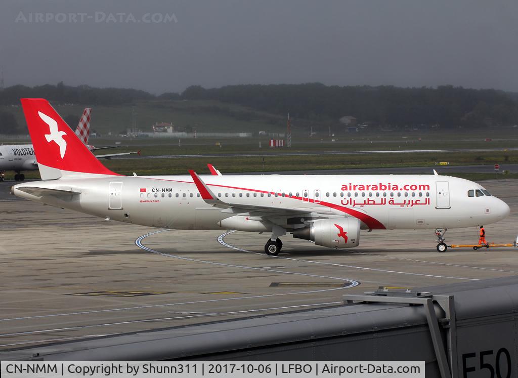 CN-NMM, 2016 Airbus A320-214 C/N 7096, Taxiing to his gate...