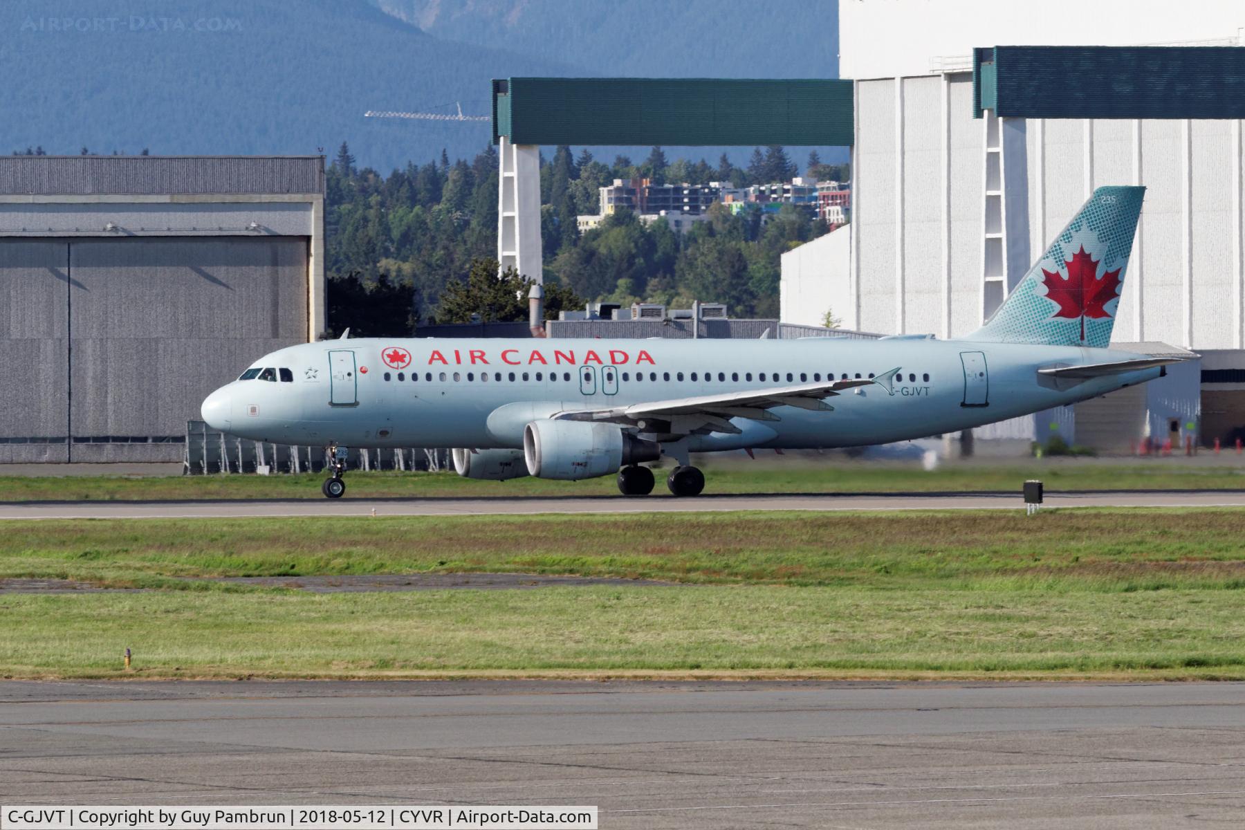 C-GJVT, 2002 Airbus A320-214 C/N 1719, Departing