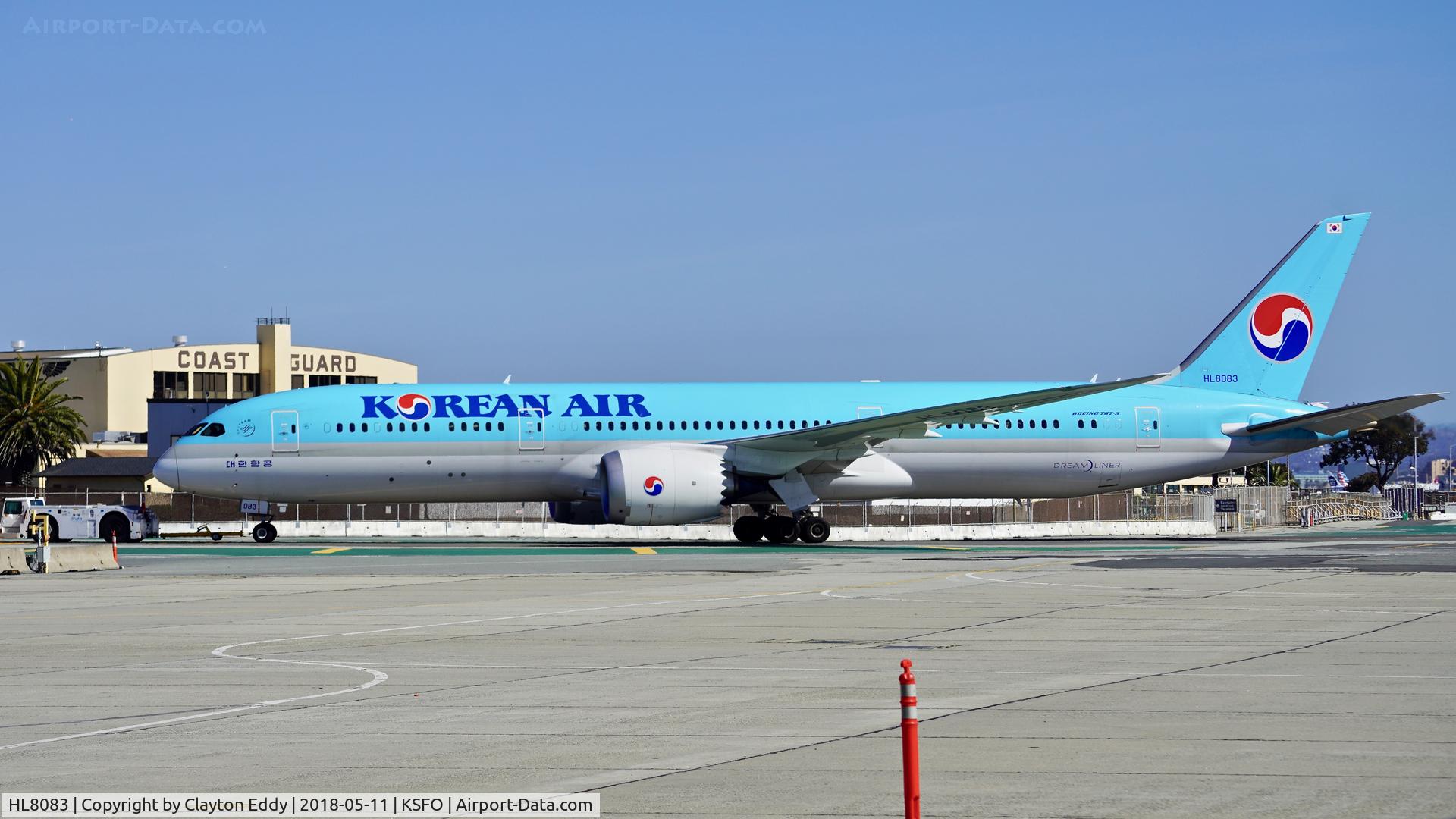 HL8083, 2017 Boeing 787-9 Dreamliner C/N 34812, SFO 2018.